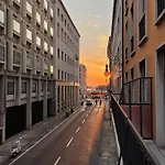 Hotello Vandrarhem *