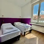 Vandrarhem Hotello *