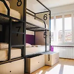 Hotello Vandrarhem Trieste